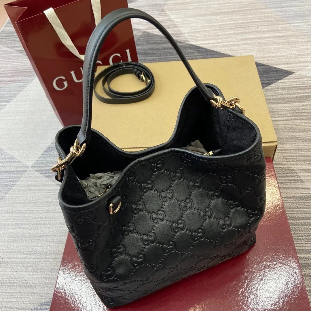All Categories Official Website "Brand Women's Bags" Women's Bags 💙 GUCCI 2025 New GUCCI Crossbody Bag
