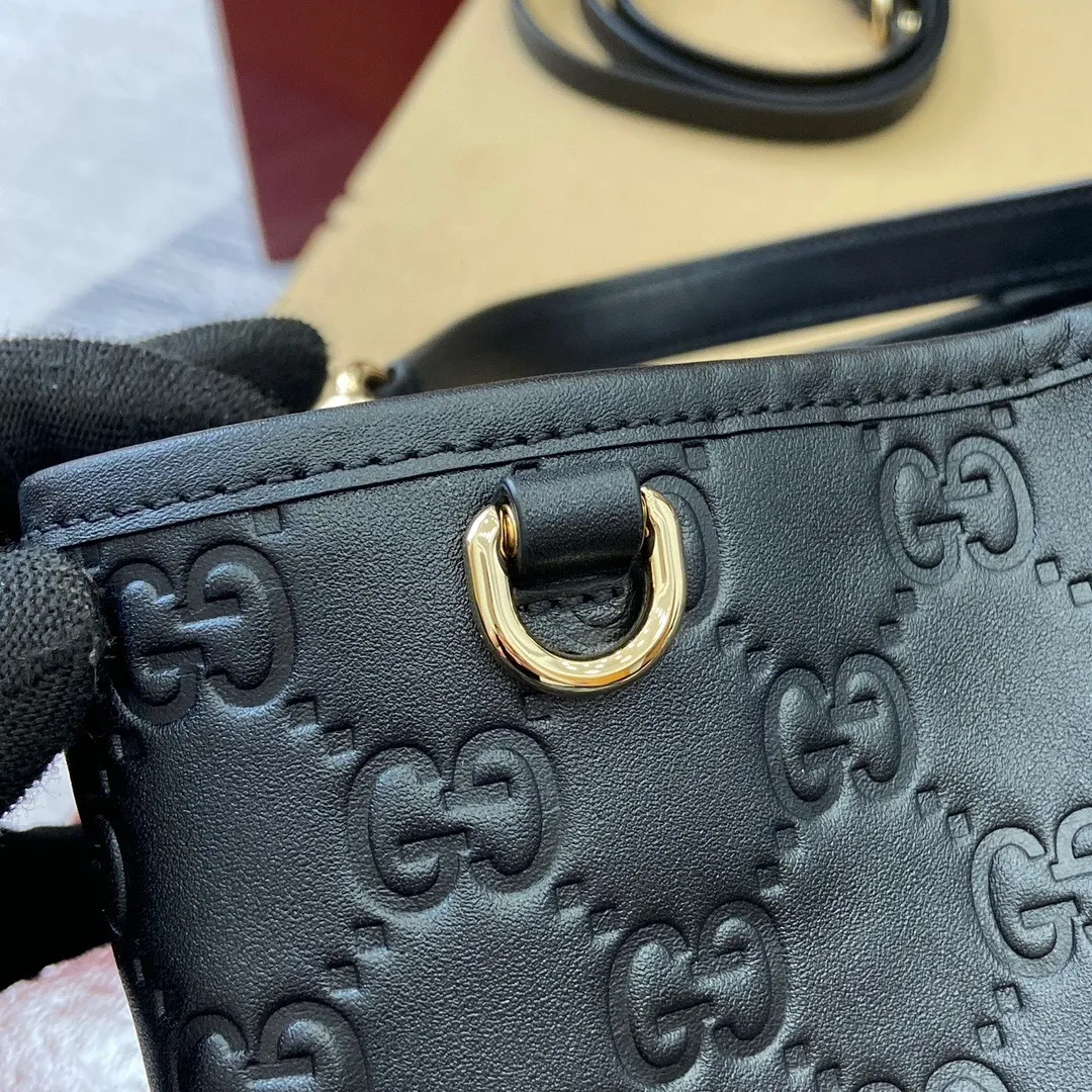All Categories Official Website "Brand Women's Bags" Women's Bags 💙 GUCCI 2025 New GUCCI Crossbody Bag