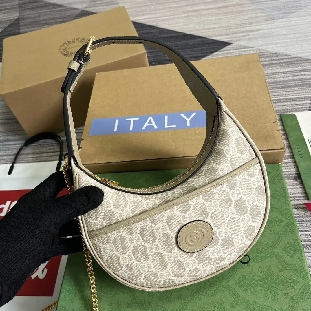 All categories Official website "Brand Women's Bags" Women's Bags 💙 GUCCI 2025 new GUCCI armpit bag