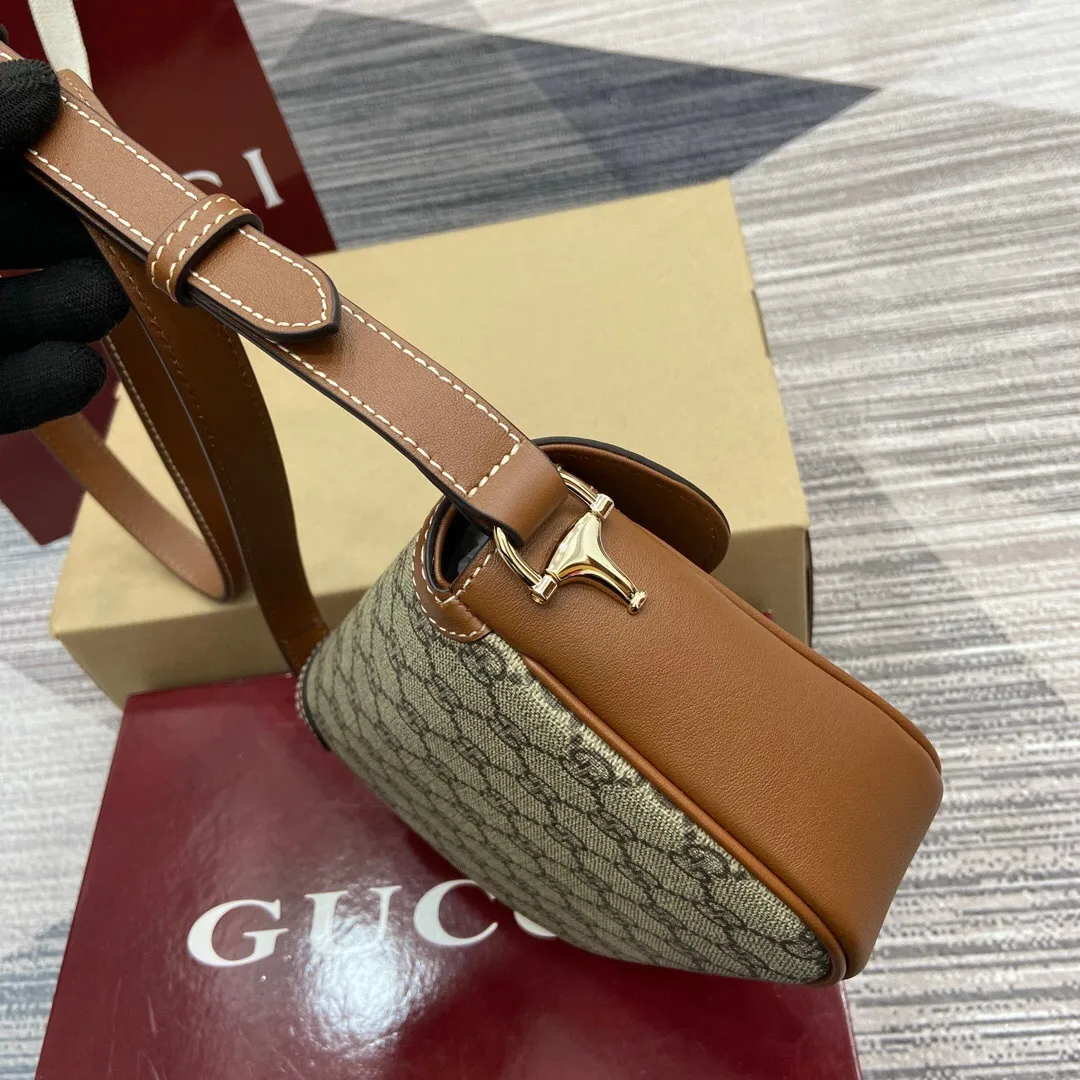 All Categories Official Website "Brand Women's Bags" Women's Bags 💙 GUCCI 2025 New GUCCI Crossbody Bag