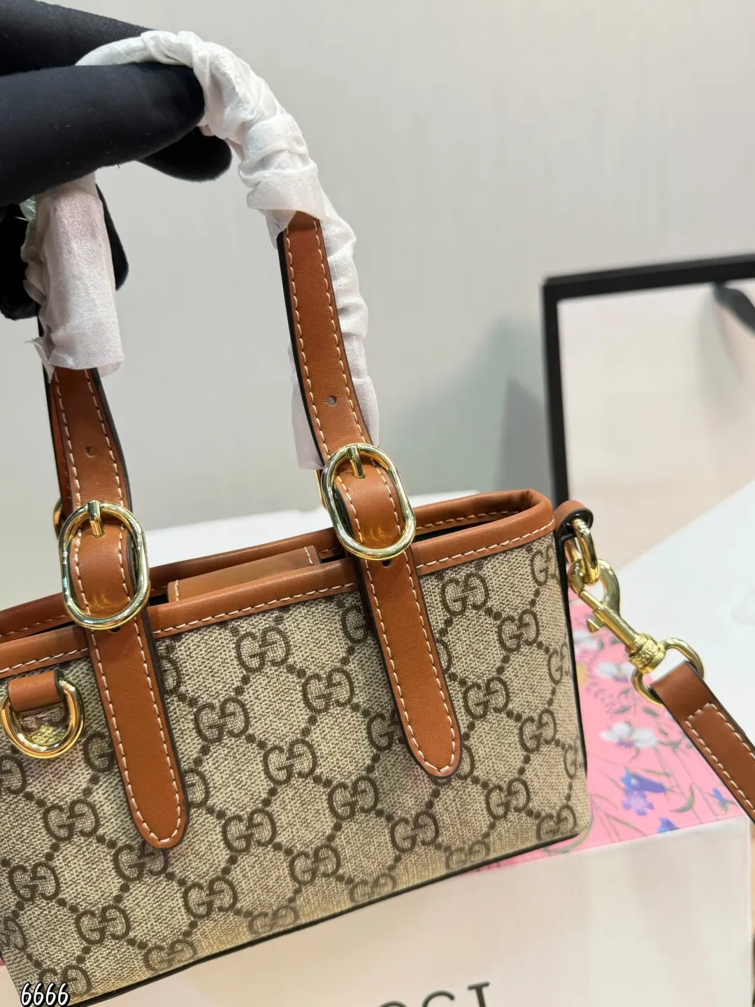 All Categories Official Website "Brand Women's Bags" Women's Bags 💙 GUCCI 2026 New GUCCI Crossbody Bag