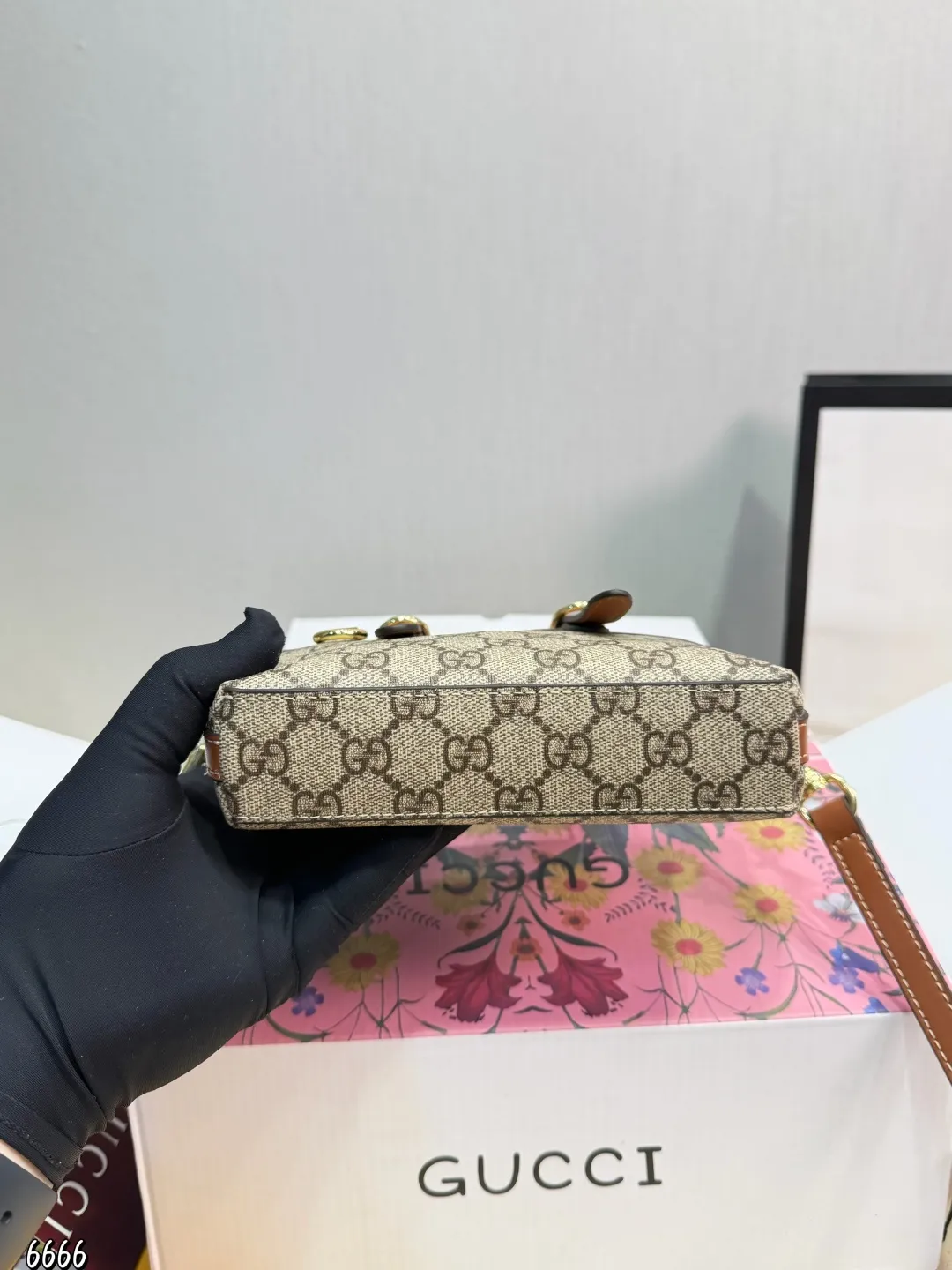 All Categories Official Website "Brand Women's Bags" Women's Bags 💙 GUCCI 2026 New GUCCI Crossbody Bag