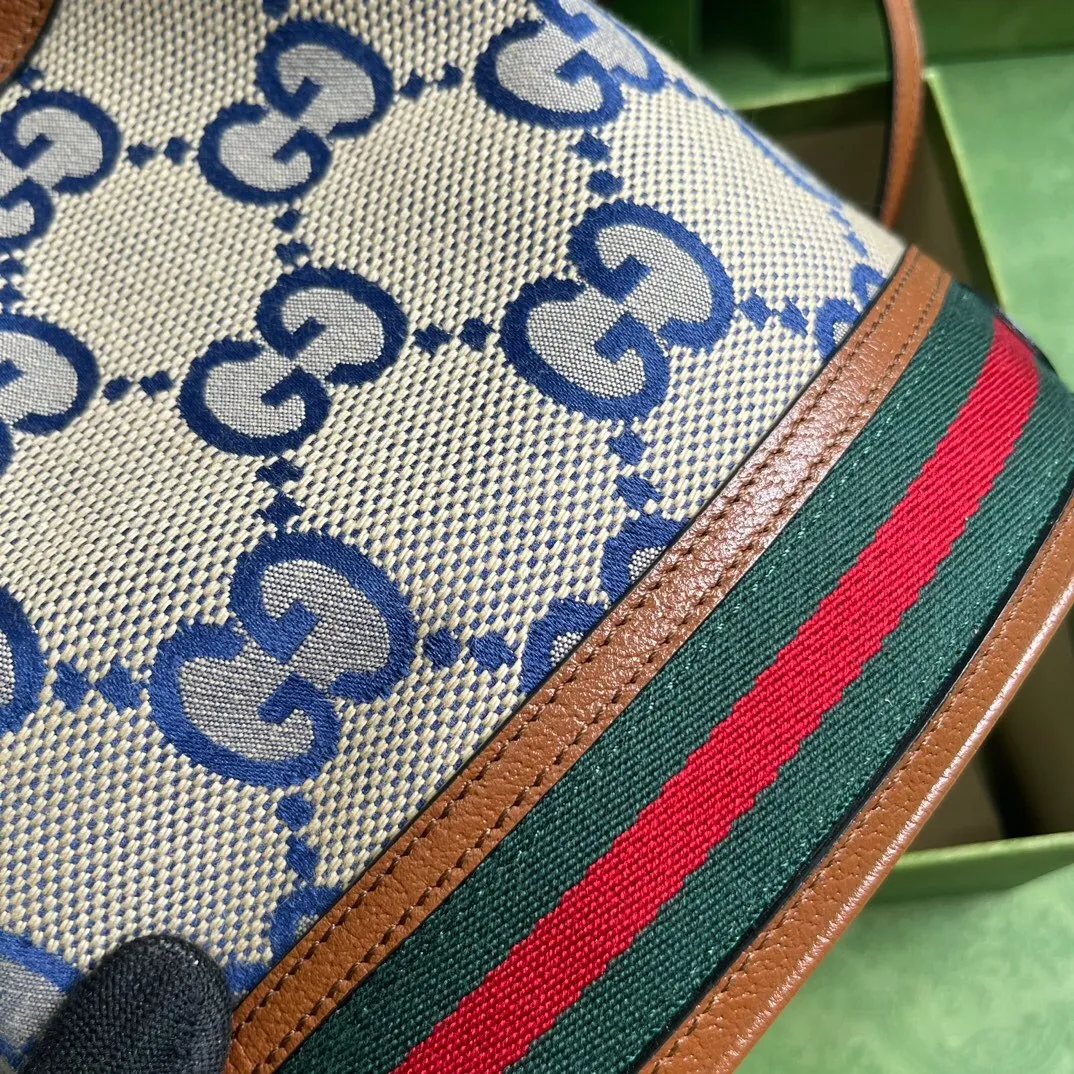 All Categories Official Website "Brand Women's Bags" Women's Bags 💙 GUCCI 2025 New GUCCI Crossbody Bag
