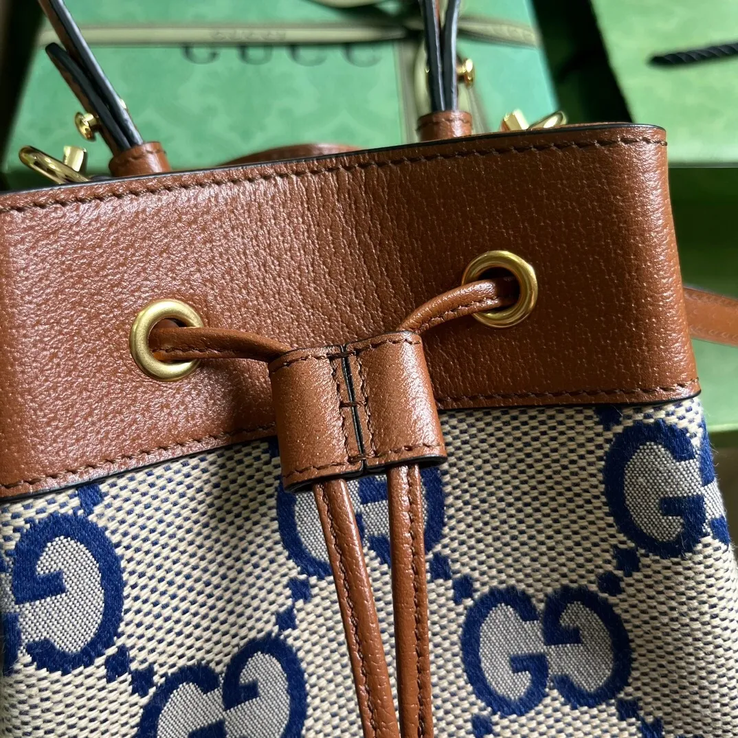 All Categories Official Website "Brand Women's Bags" Women's Bags 💙 GUCCI 2025 New GUCCI Crossbody Bag