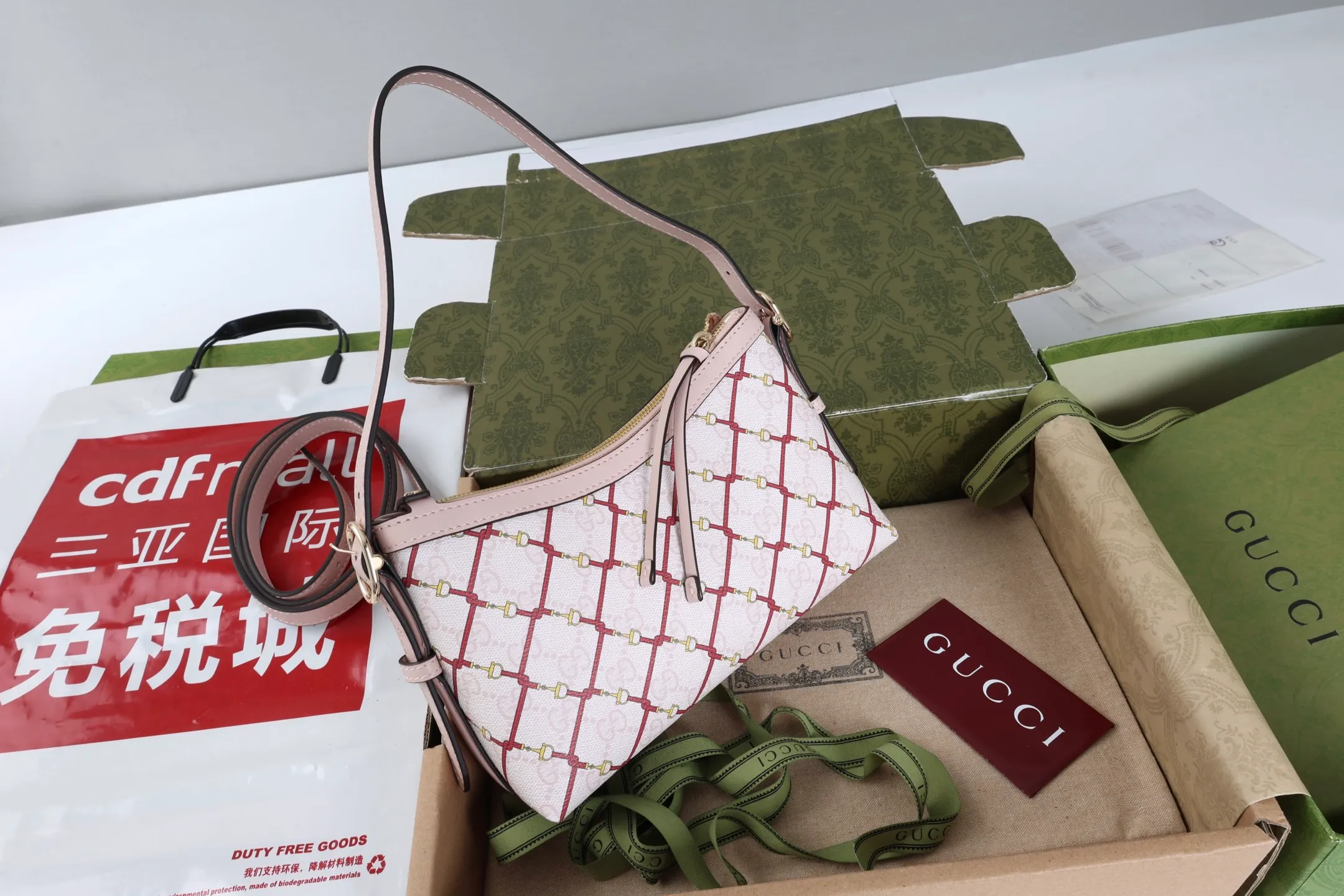 All Categories Official Website "Brand Women's Bags" Women's Bags 💙 GUCCI 2026 GUCCI New Underarm Shoulder Bag