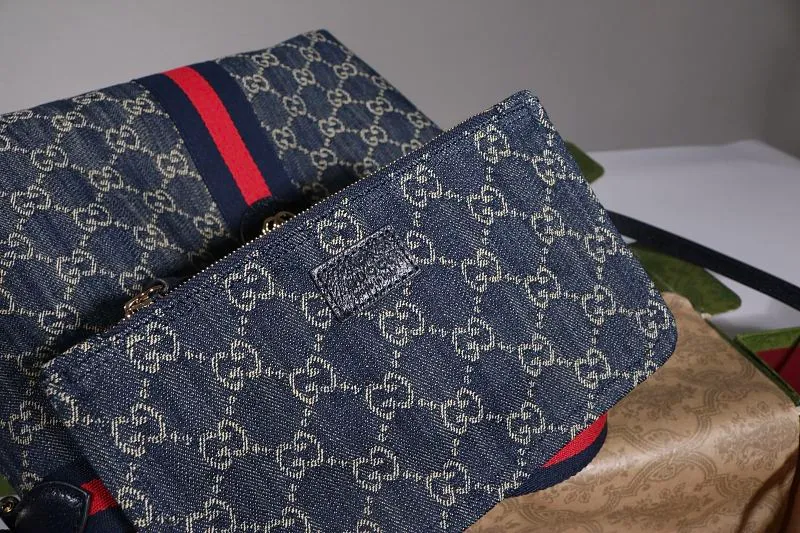 All categories Official website "Brand Women's Bags" Women's Bags 💙 GUCCI 2026 GUCCI new crossbody shoulder bag