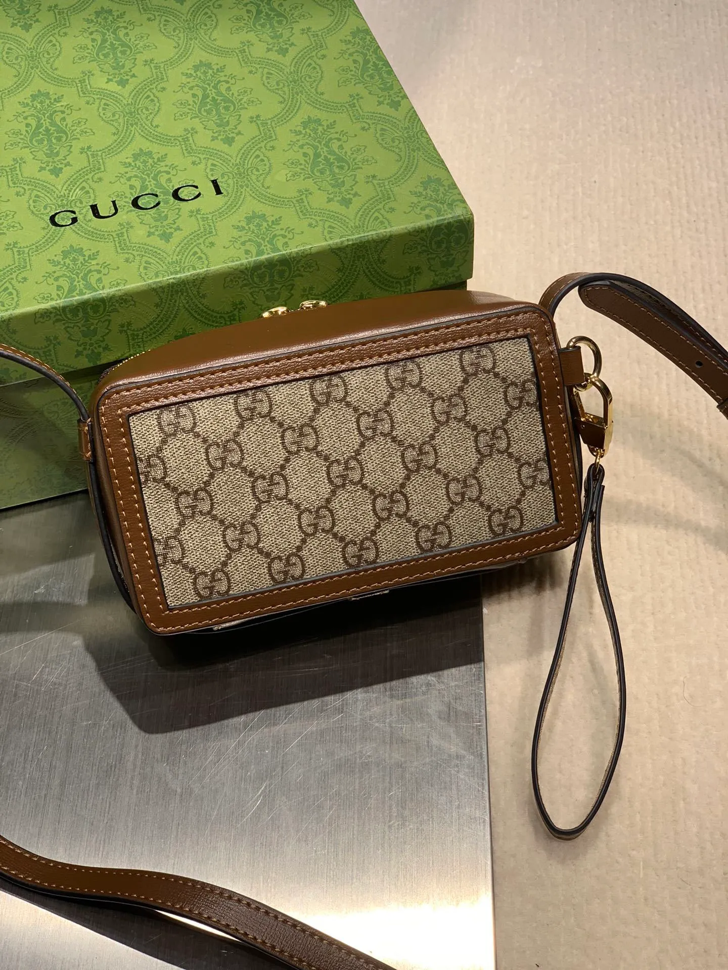 All Categories Official Website "Brand Women's Bags" Women's Bags 💙 GUCCI 2024 New GUCCI Crossbody Bag