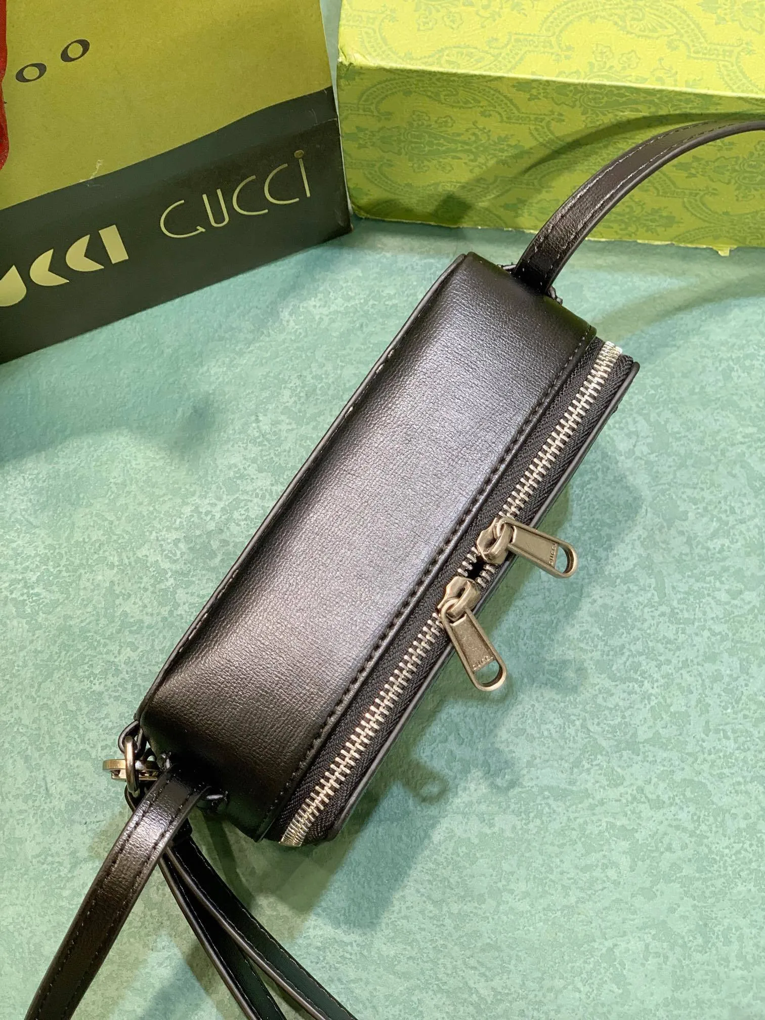 All Categories Official Website "Brand Women's Bags" Women's Bags 💙 GUCCI 2024 New GUCCI Crossbody Bag