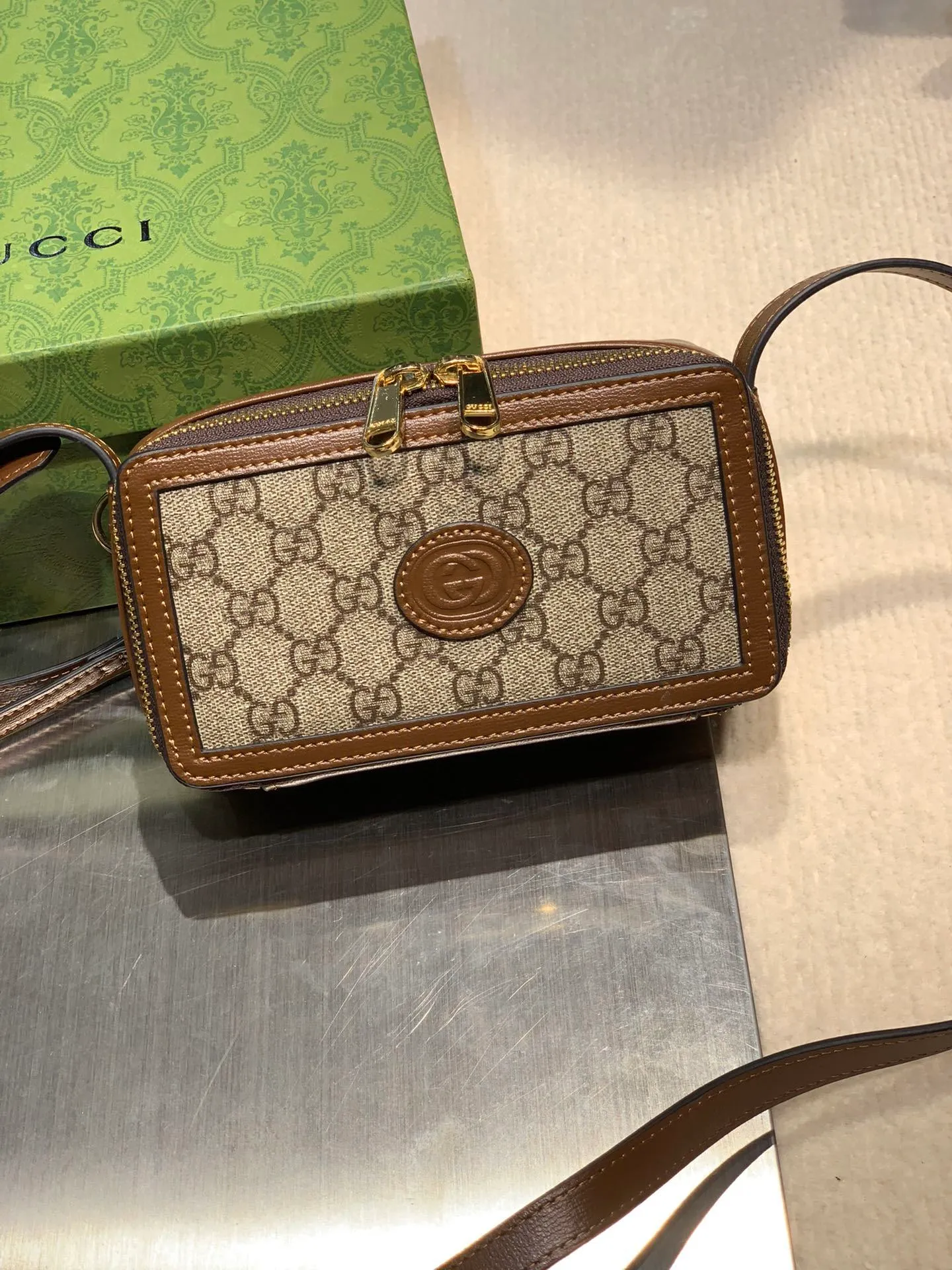 All Categories Official Website "Brand Women's Bags" Women's Bags 💙 GUCCI 2024 New GUCCI Crossbody Bag