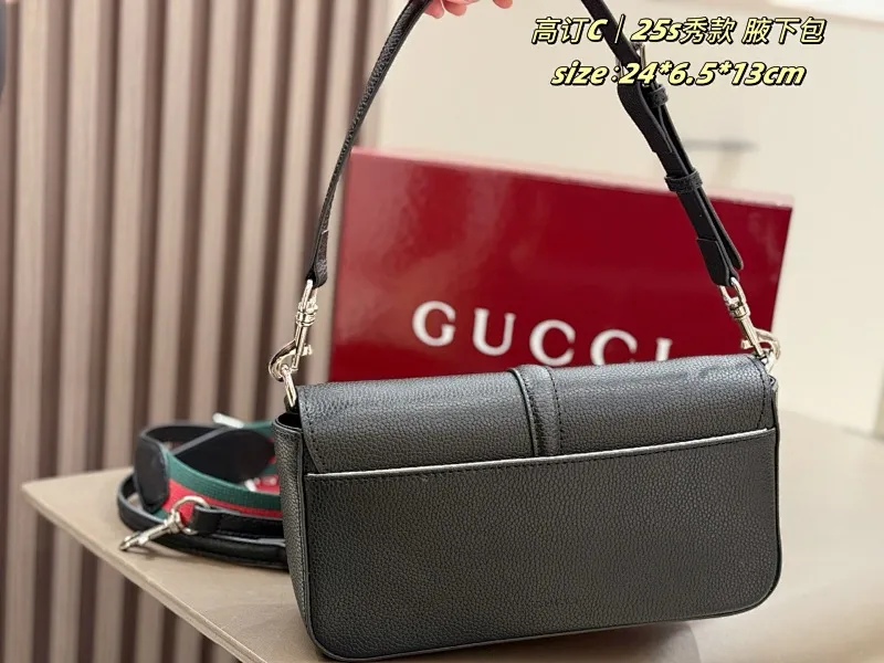 All categories Official website "Brand Women's Bags" Women's Bags 💙 GUCCI 2025 new GUCCI armpit bag