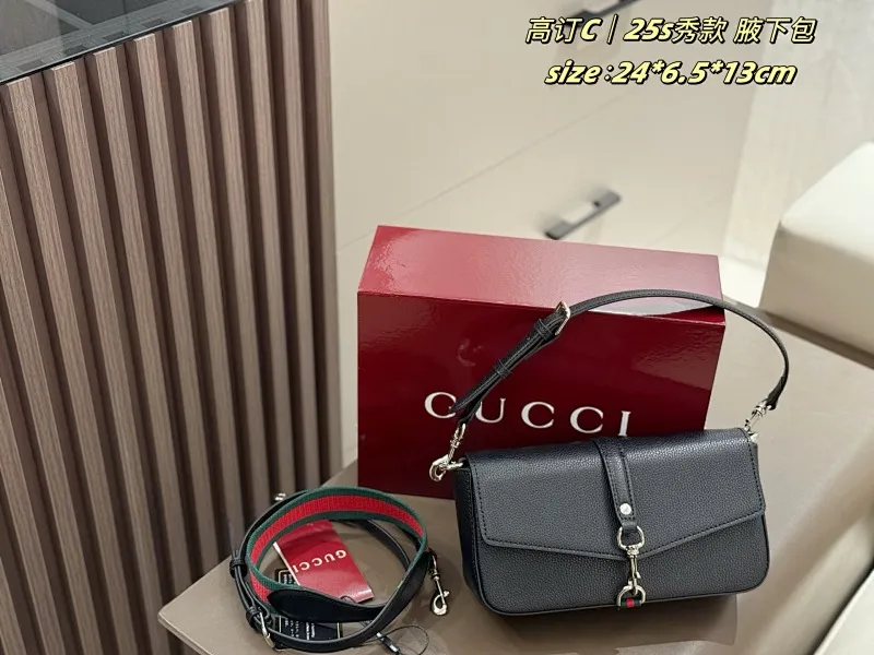 All categories Official website "Brand Women's Bags" Women's Bags 💙 GUCCI 2025 new GUCCI armpit bag