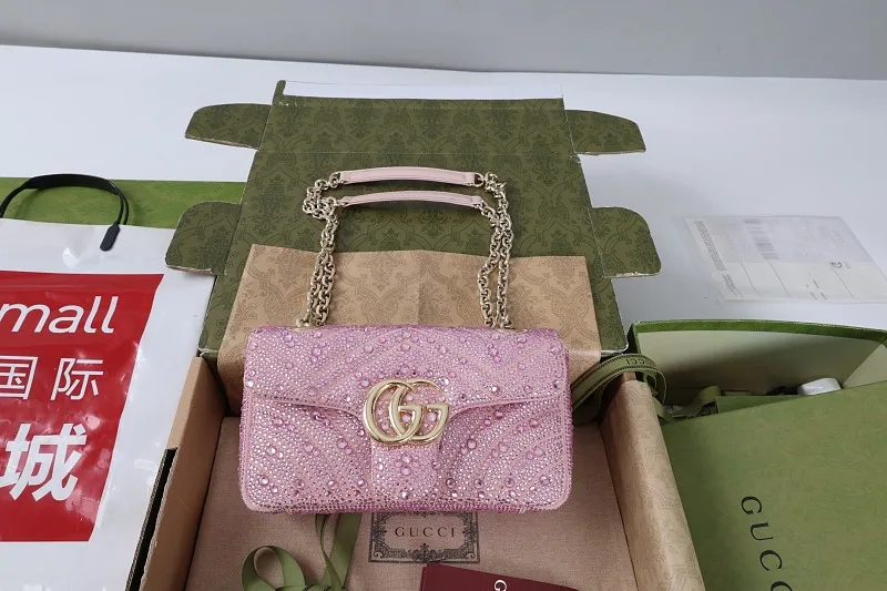 All categories Official website "Brand Women's Bags" Women's Bags 💙 GUCCI 2026 GUCCI new crossbody shoulder bag
