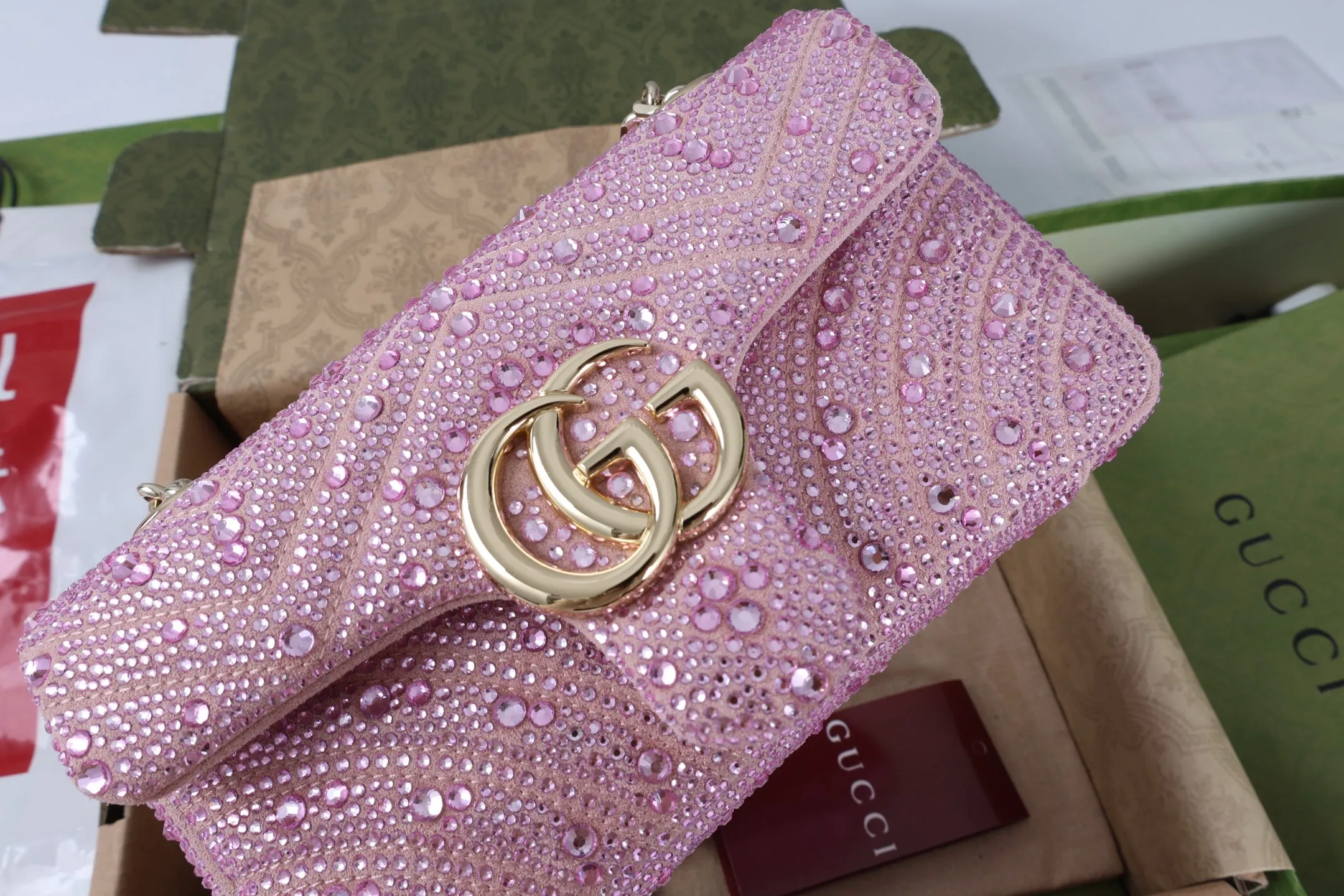 All categories Official website "Brand Women's Bags" Women's Bags 💙 GUCCI 2026 GUCCI new crossbody shoulder bag