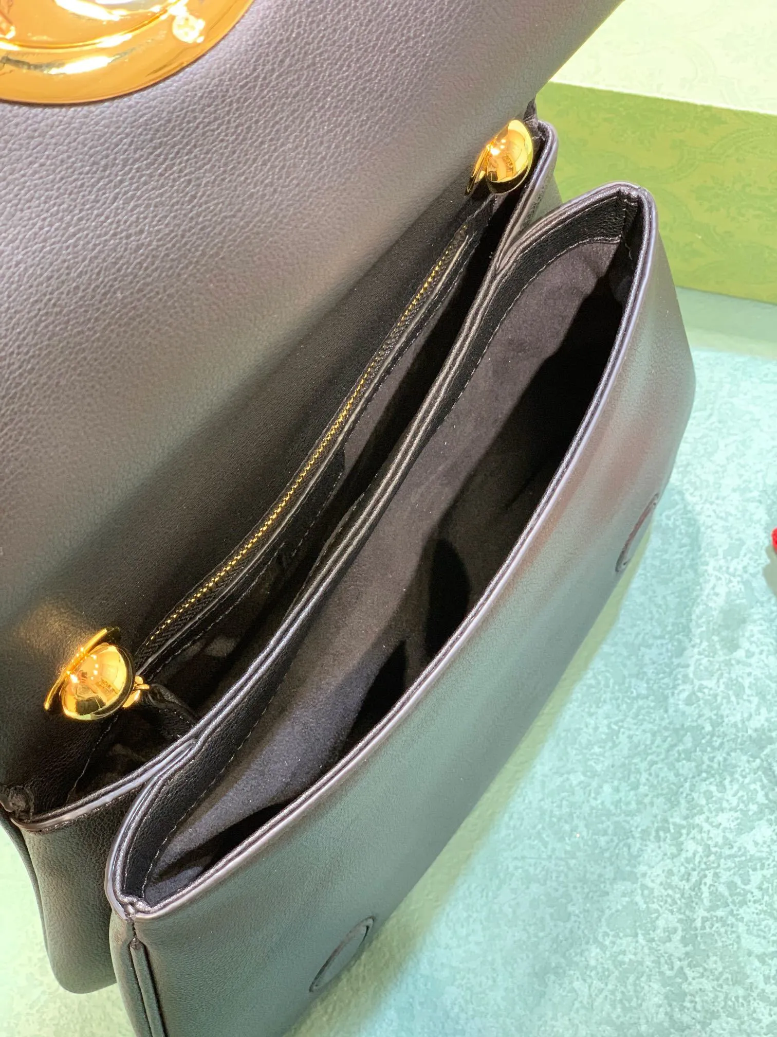 All categories Official website "Brand Women's Bags" Women's Bags 💙 GUCCI 2024 latest GUCCI crossbody bag