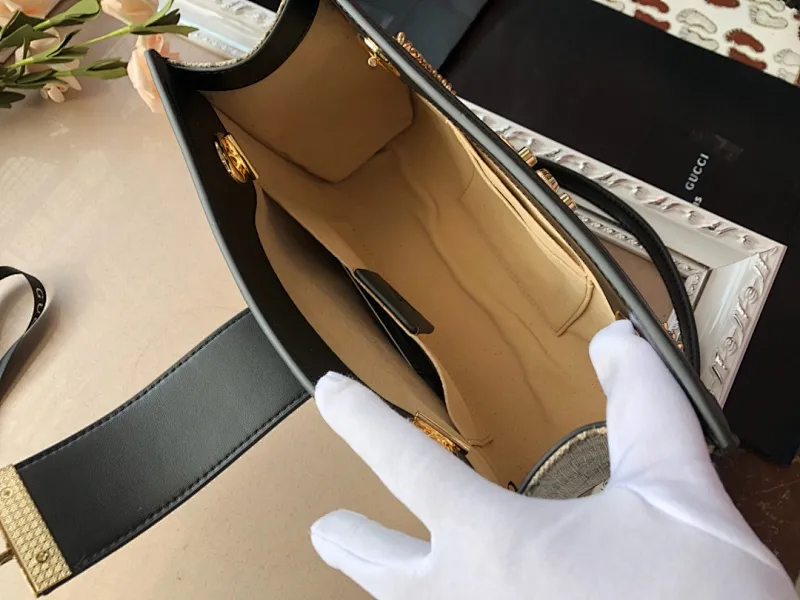 All categories Official website "Brand Women's Bags" Women's Bags 💙 GUCCI Fine imitation Gucci, high imitation Gucci bags, Gucci handbags, 2022 official latest version Gucci crossbody bag, Gucci bag factory, recommended bags, size: 26-18-10CM
