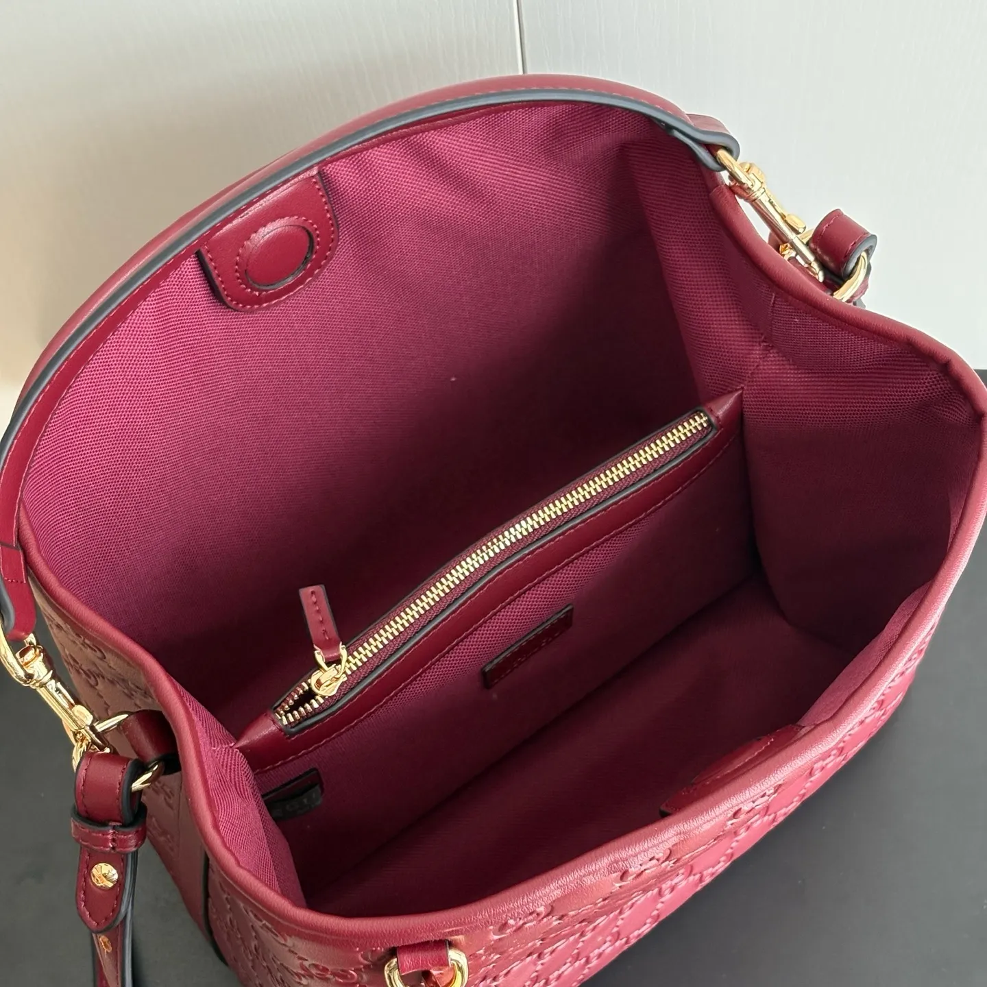 All Categories Official Website "Brand Women's Bags" Women's Bags 💙 GUCCI 2026 New GUCCI Crossbody Bag