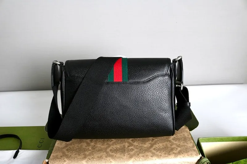 All categories Official website "Brand Women's Bags" Women's Bags 💙 GUCCI 2026 GUCCI new crossbody shoulder bag