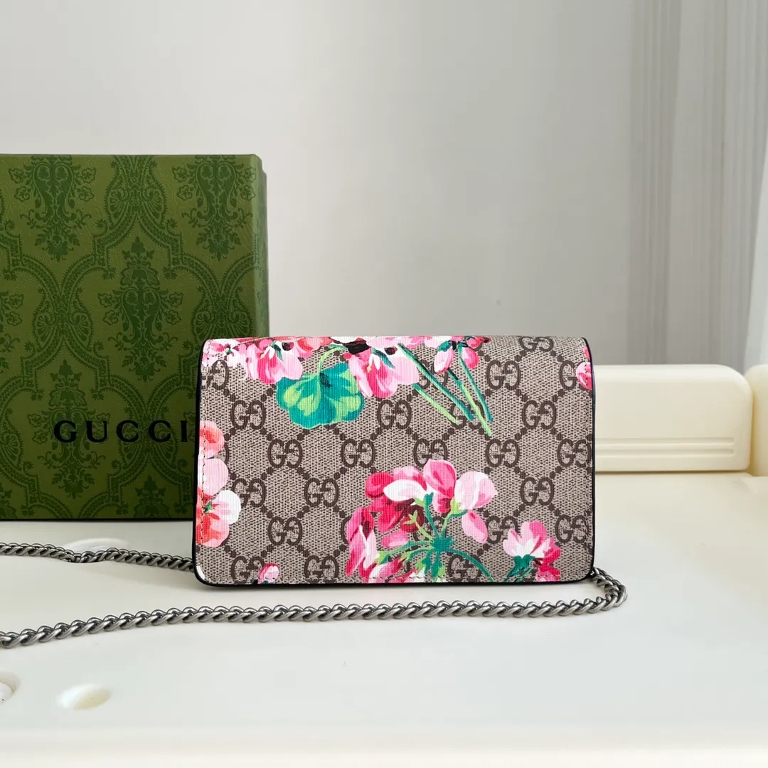 All categories Official website "Brand Women's Bags" Women's Bags 💙 GUCCI replica GUCCI, fine imitation GUCCI bag, GUCCI shoulder bag, 2023 official latest version GUCCI crossbody bag, frosted with cowhide, bag factory, original material, size: 16.5-10-4.5CM