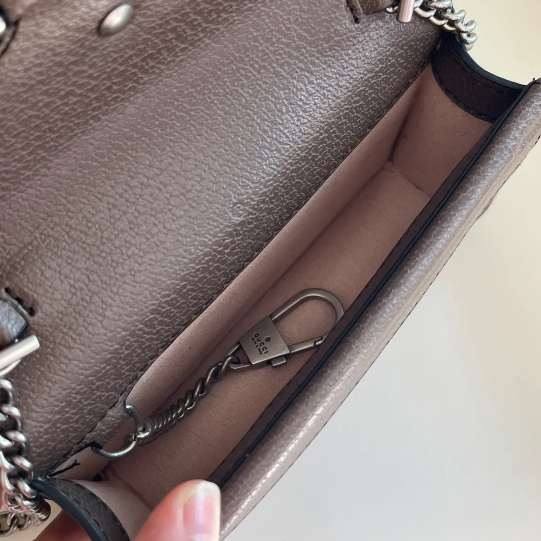 All categories Official website "Brand Women's Bags" Women's Bags 💙 GUCCI 2024 latest GUCCI crossbody bag