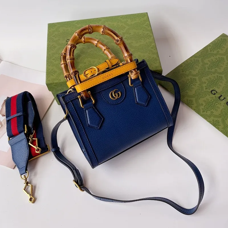 All categories Official website "Brand Women's Bags" Women's Bags 💙 GUCCI 2022 Official New Gucci Mini Tote Bag Wholesale 58002000 High Quality Specifications: 20-16-10CM