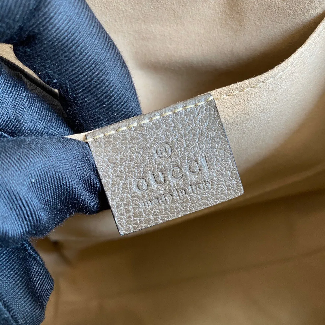 All Categories Official Website "Brand Women's Bags" Women's Bags 💙 GUCCI 2025 New GUCCI Crossbody Bag