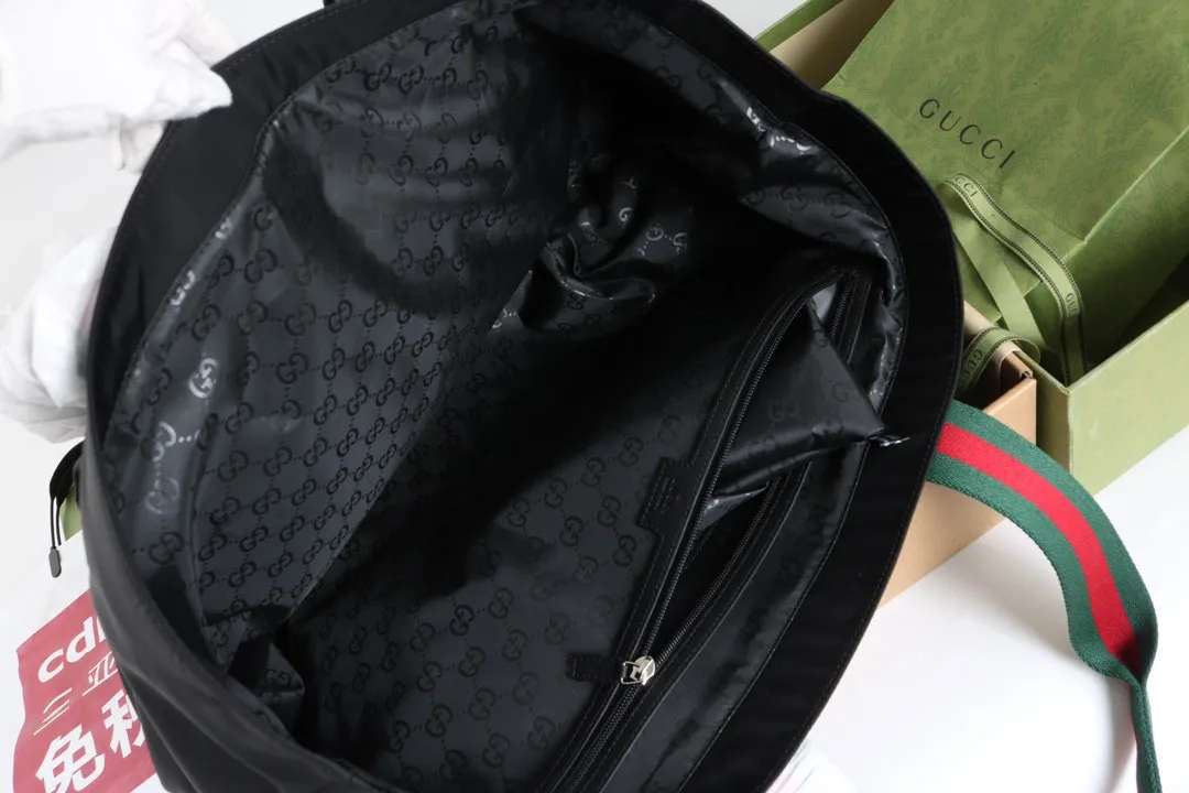 All Categories Official Website "Brand Women's Bags" Women's Bags 💙 GUCCI 2026 Classic GUCCI Print Crossbody Bag