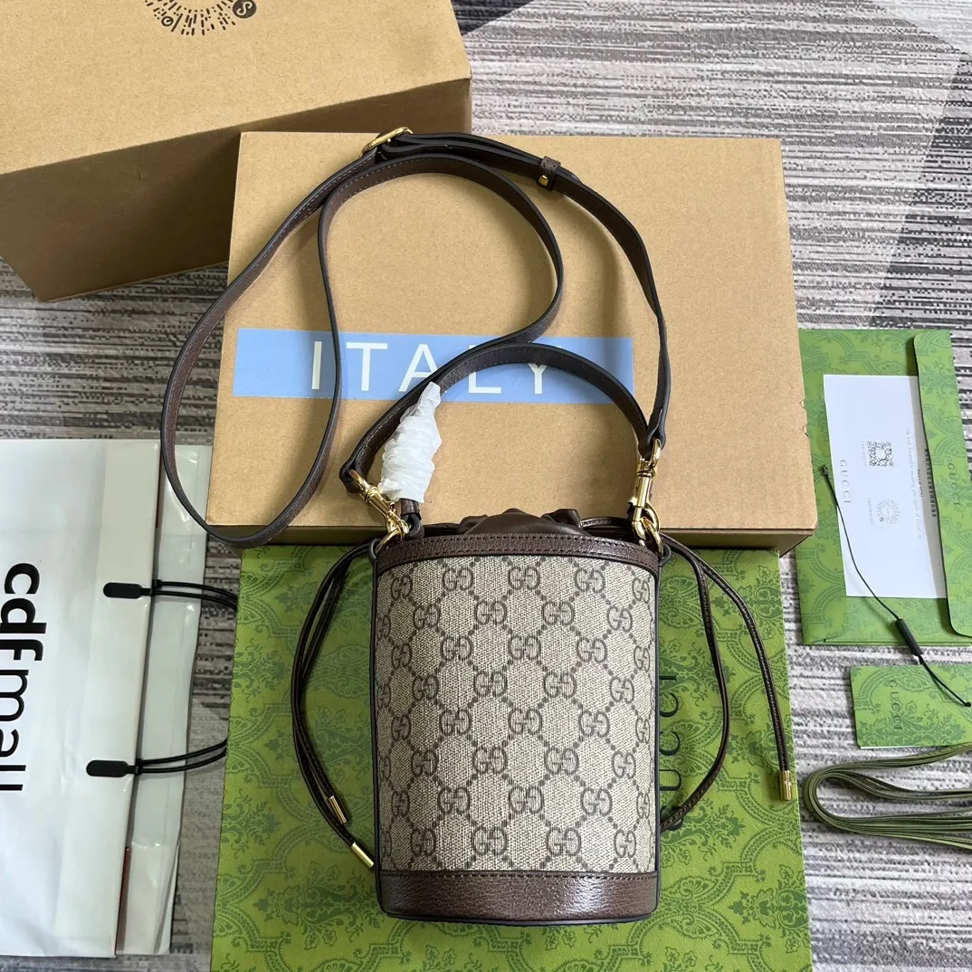 All Categories Official Website "Brand Women's Bags" Women's Bags 💙 GUCCI 2025 New GUCCI Crossbody Bag
