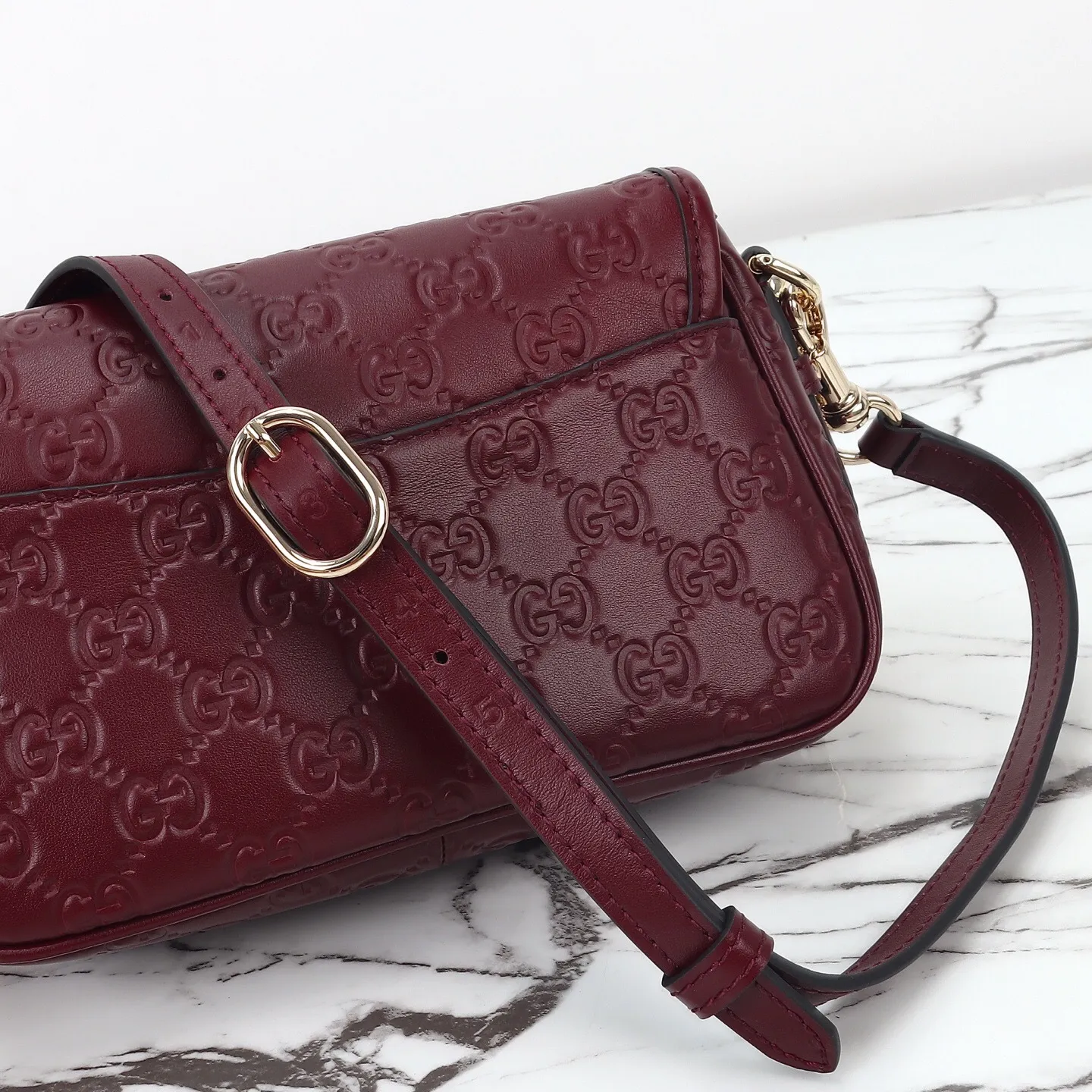All Categories Official Website "Brand Women's Bags" Women's Bags 💙 GUCCI 2025 New GUCCI Crossbody Bag