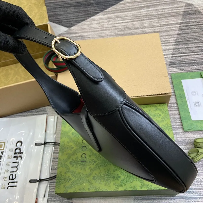 All categories Official website "Brand Women's Bags" Women's Bags 💙 GUCCI 2025 new GUCCI armpit bag