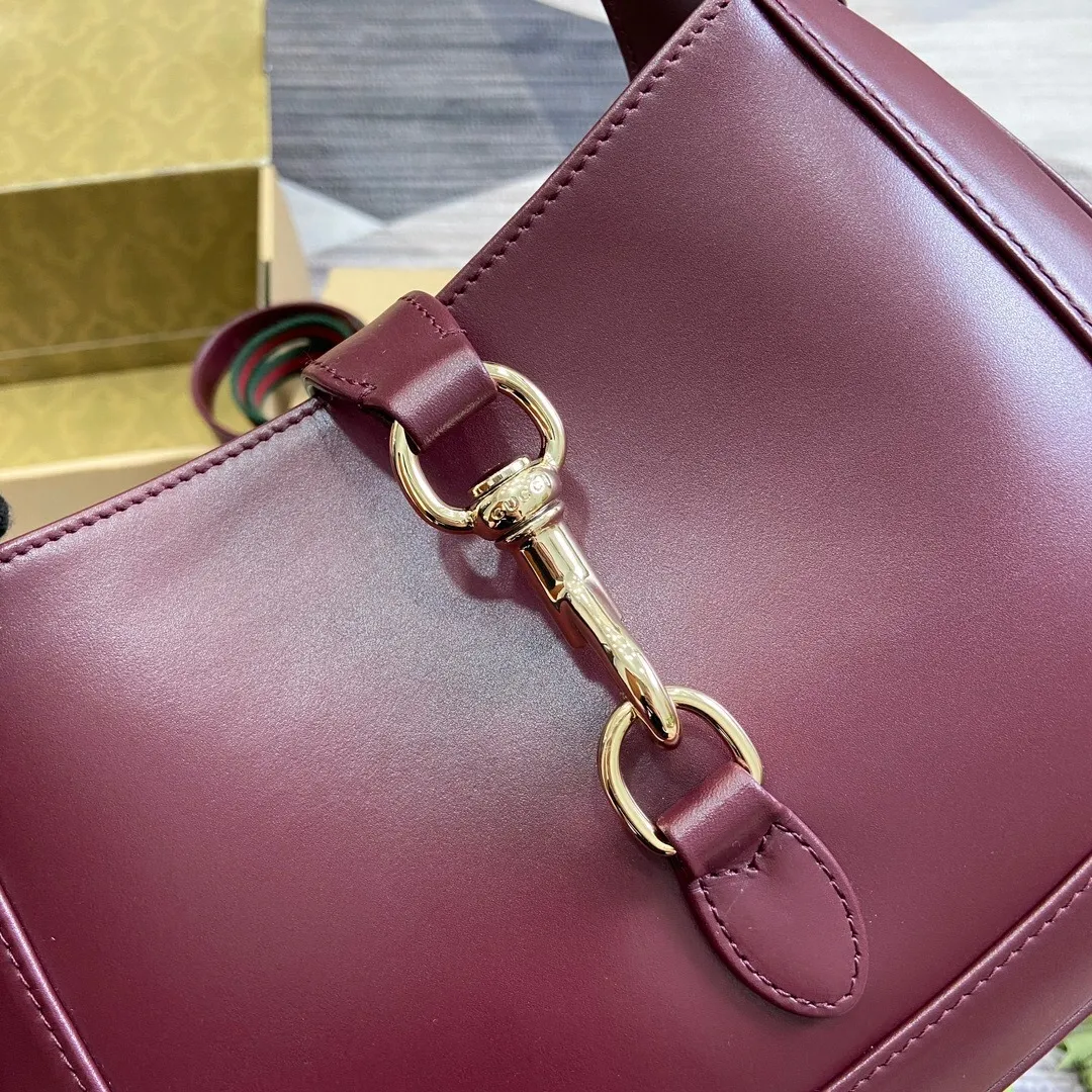 All categories Official website "Brand Women's Bags" Women's Bags 💙 GUCCI 2025 new GUCCI armpit bag