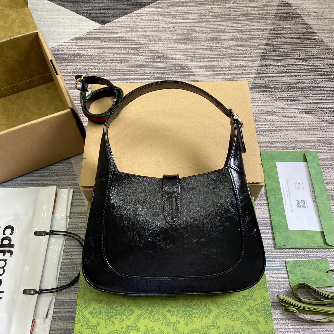 All categories Official website "Brand Women's Bags" Women's Bags 💙 GUCCI 2025 new GUCCI armpit bag