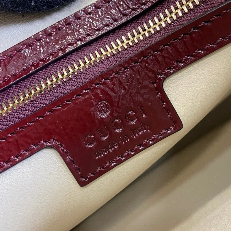 All categories Official website "Brand Women's Bags" Women's Bags 💙 GUCCI 2025 new GUCCI armpit bag