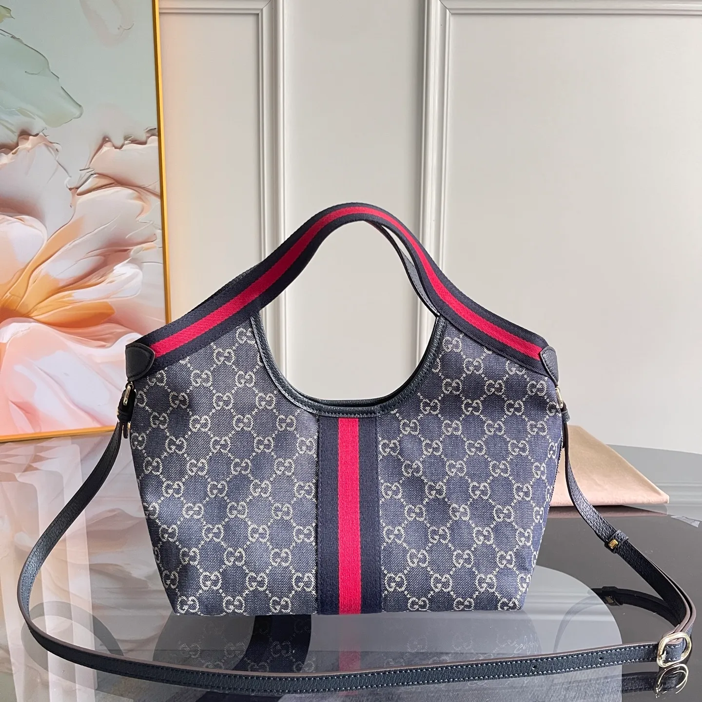 All Categories Official Website "Brand Women's Bags" Women's Bags 💙 GUCCI 2025 New GUCCI Crossbody Bag