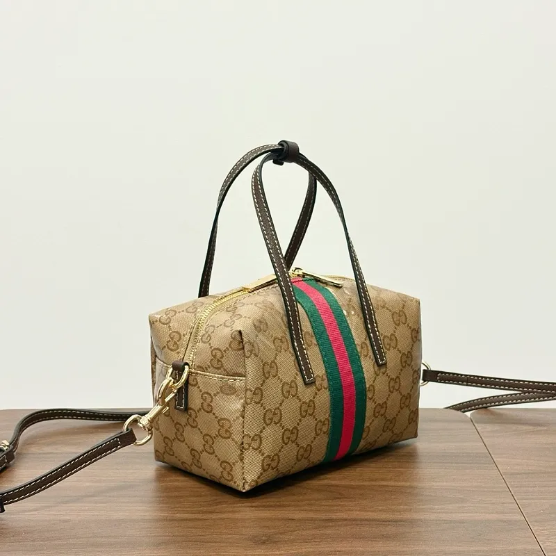 All Categories Official Website "Brand Women's Bags" Women's Bags 💙 GUCCI 2026 New GUCCI Crossbody Bag
