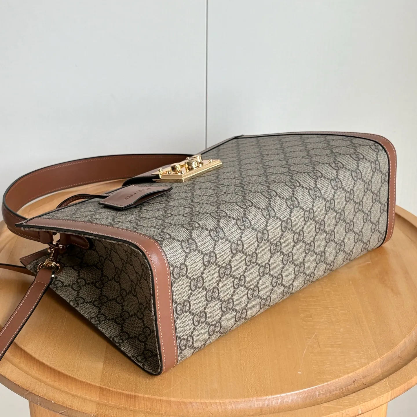 All Categories Official Website "Brand Women's Bags" Women's Bags 💙 GUCCI 2026 New GUCCI Crossbody Bag