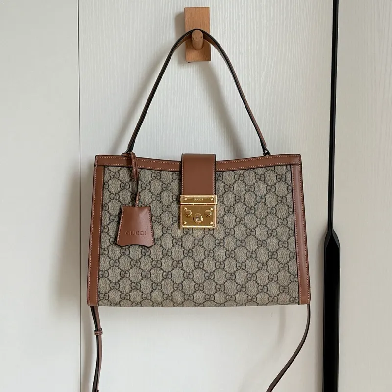All Categories Official Website "Brand Women's Bags" Women's Bags 💙 GUCCI 2026 New GUCCI Crossbody Bag