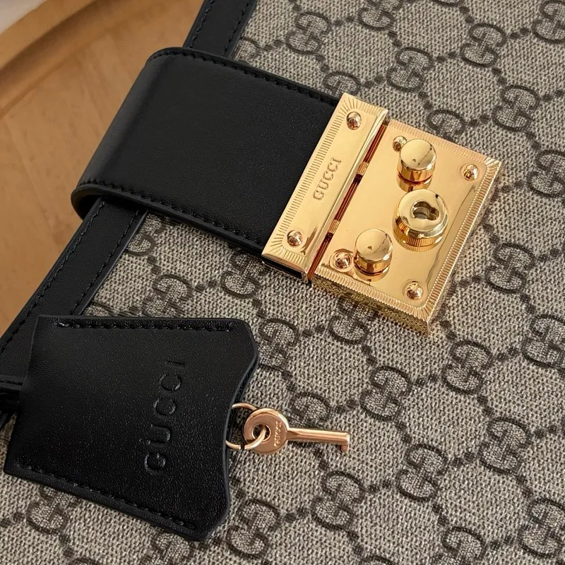 All Categories Official Website "Brand Women's Bags" Women's Bags 💙 GUCCI 2026 New GUCCI Crossbody Bag