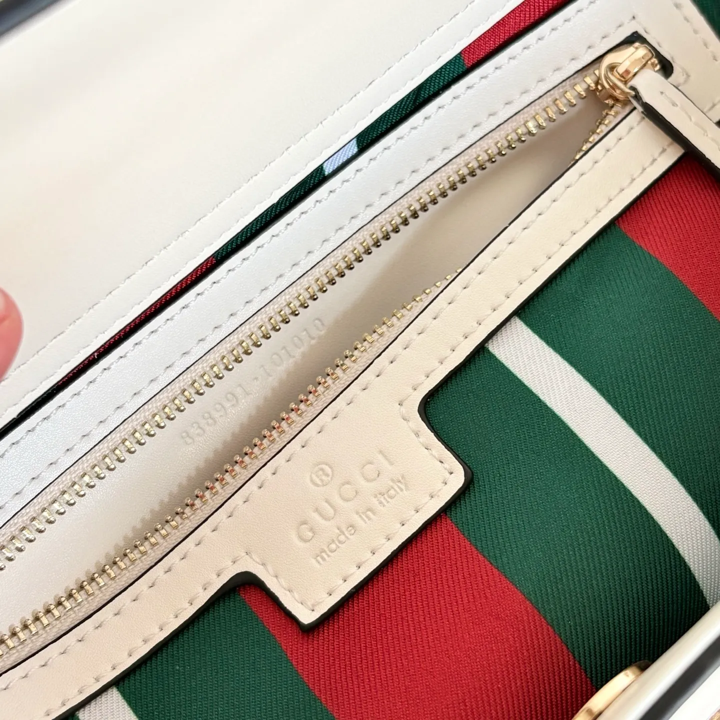 All Categories Official Website "Brand Women's Bags" Women's Bags 💙 GUCCI 2026 New GUCCI Crossbody Bag