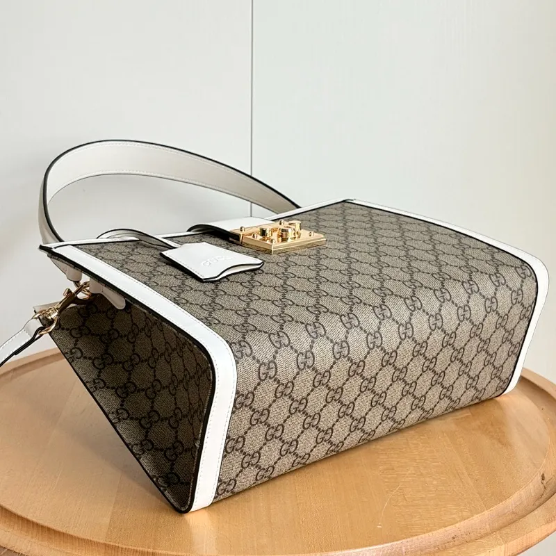 All Categories Official Website "Brand Women's Bags" Women's Bags 💙 GUCCI 2026 New GUCCI Crossbody Bag