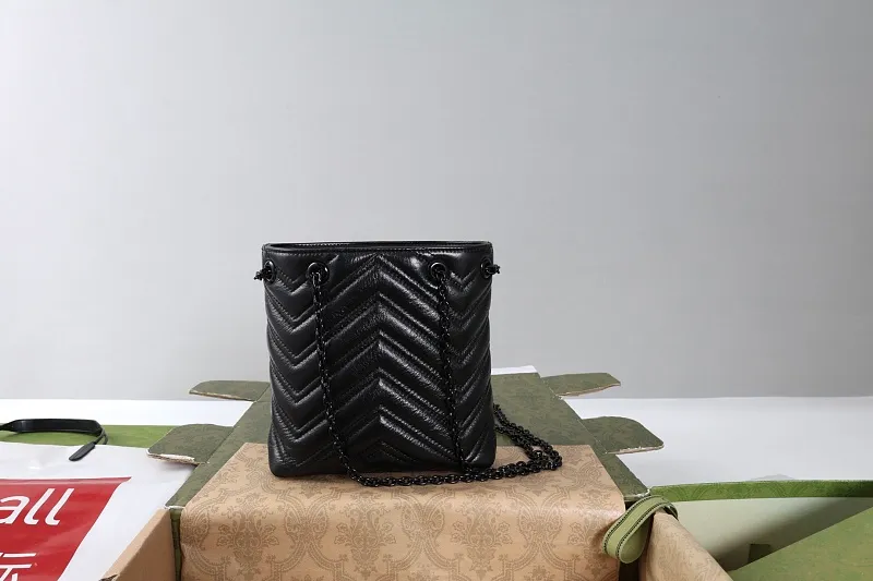 All categories Official website "Brand Women's Bags" Women's Bags 💙 GUCCI 2026 GUCCI new crossbody shoulder bag