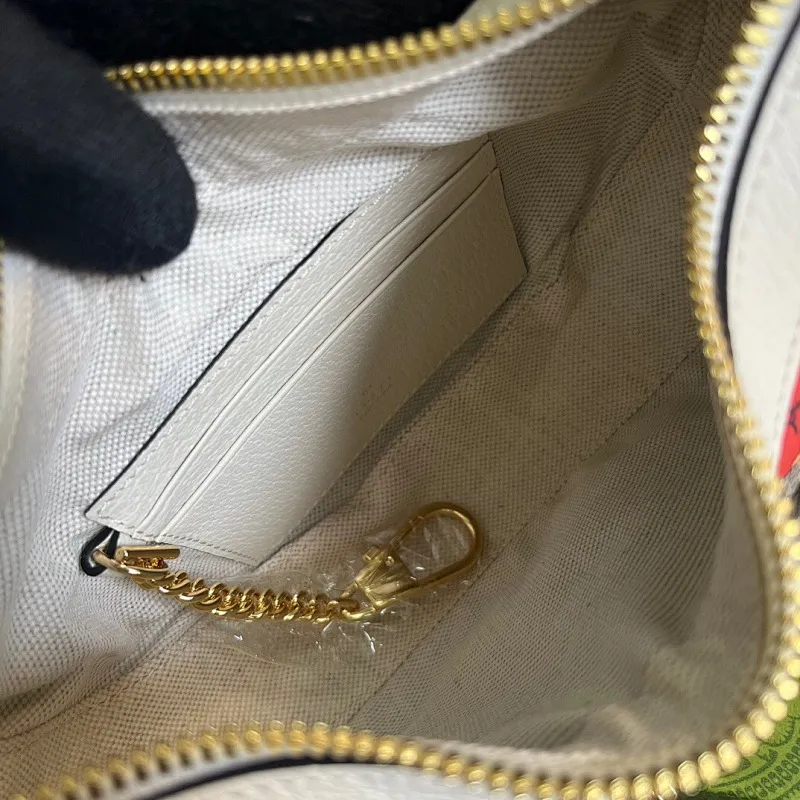 All categories Official website "Brand Women's Bags" Women's Bags 💙 GUCCI 2025 new GUCCI armpit bag