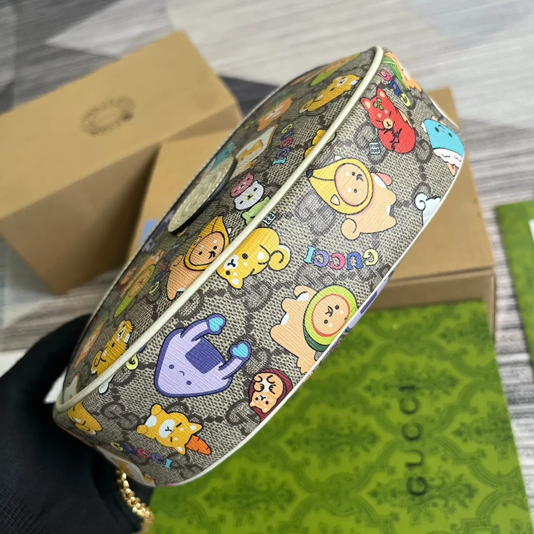 All categories Official website "Brand Women's Bags" Women's Bags 💙 GUCCI 2025 new GUCCI armpit bag