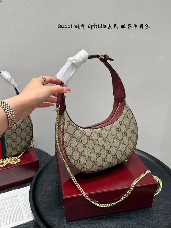All categories Official website "Brand Women's Bags" Women's Bags 💙 GUCCI 2025 new GUCCI ophidia chain half-moon armpit bag