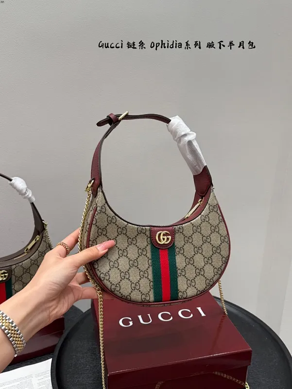 All categories Official website "Brand Women's Bags" Women's Bags 💙 GUCCI 2025 new GUCCI ophidia chain half-moon armpit bag