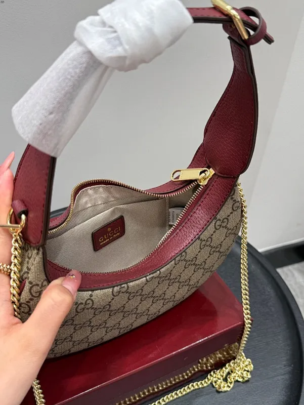 All categories Official website "Brand Women's Bags" Women's Bags 💙 GUCCI 2025 new GUCCI ophidia chain half-moon armpit bag
