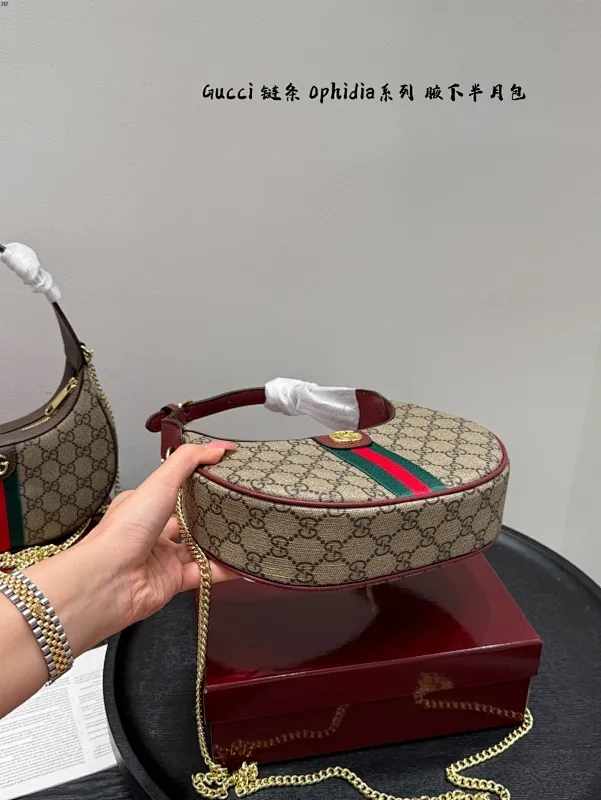 All categories Official website "Brand Women's Bags" Women's Bags 💙 GUCCI 2025 new GUCCI ophidia chain half-moon armpit bag