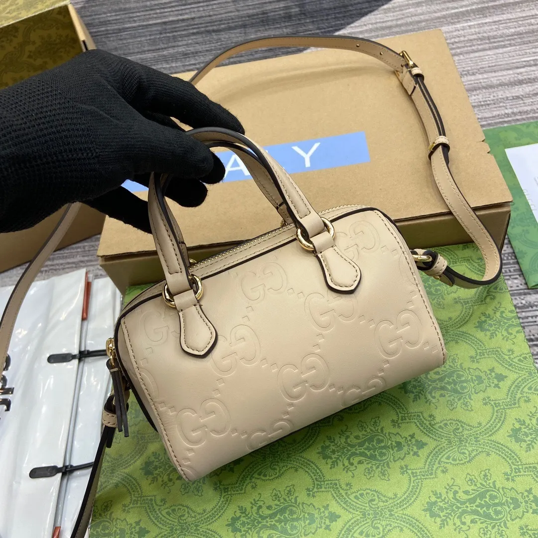 All Categories Official Website "Brand Women's Bags" Women's Bags 💙 GUCCI 2025 New GUCCI Crossbody Bag