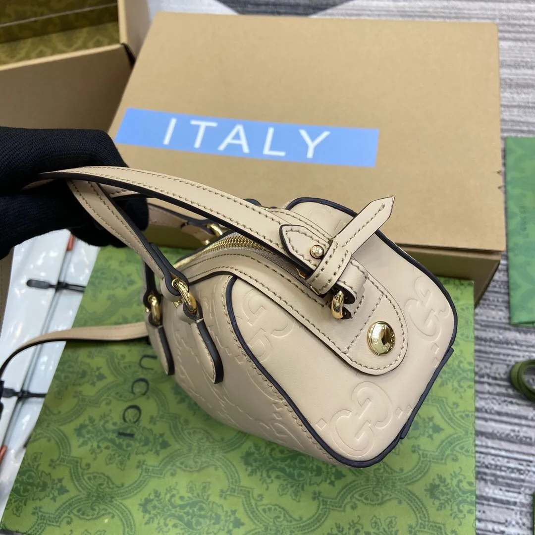 All Categories Official Website "Brand Women's Bags" Women's Bags 💙 GUCCI 2025 New GUCCI Crossbody Bag