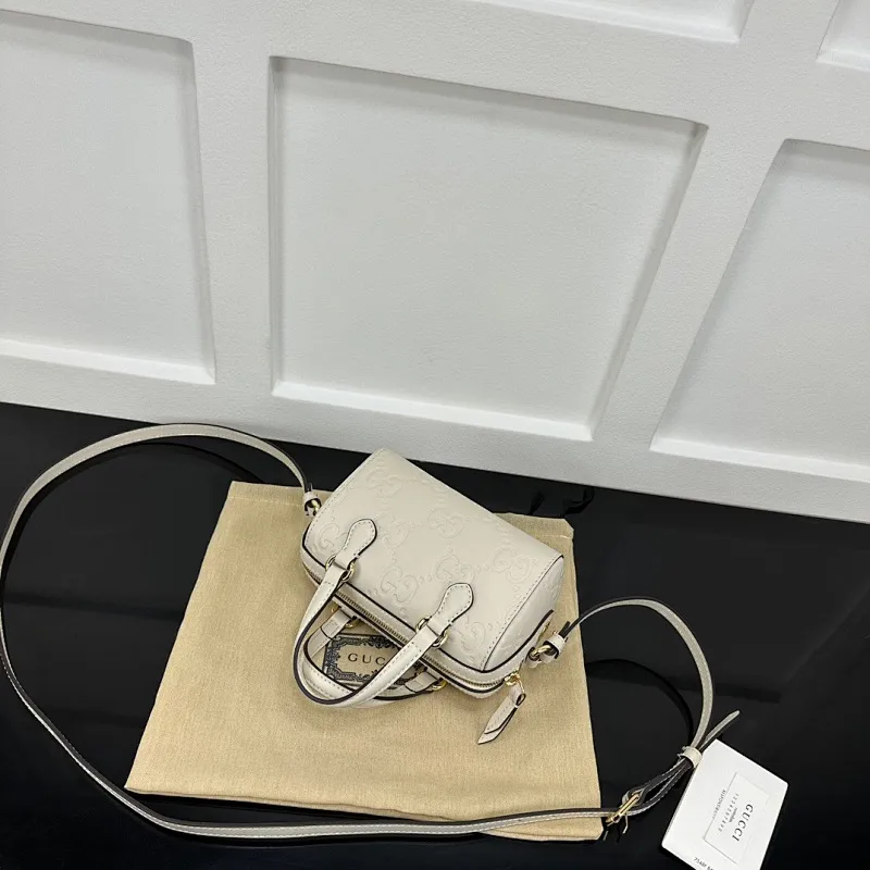 All Categories Official Website "Brand Women's Bags" Women's Bags 💙 GUCCI 2025 New GUCCI Crossbody Bag