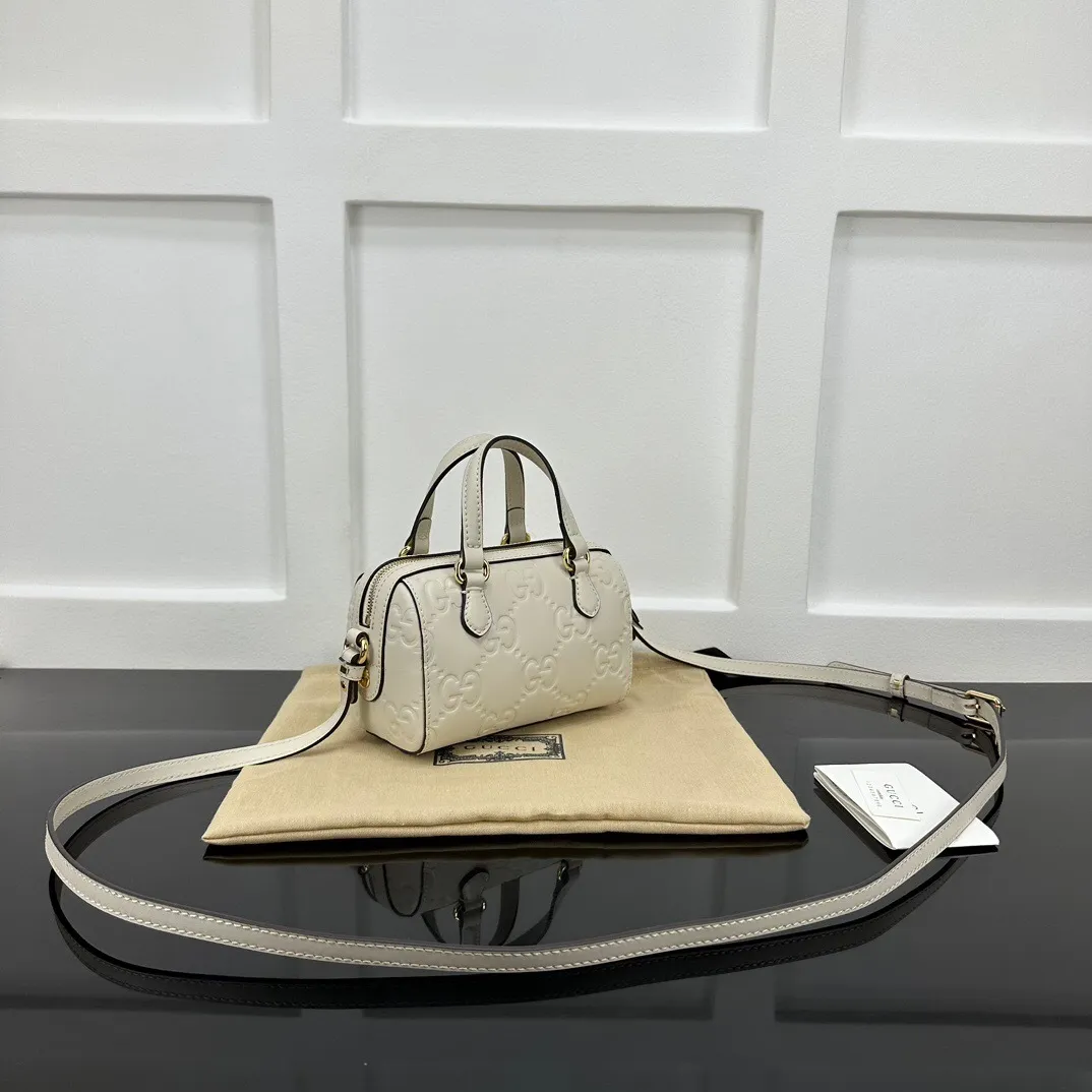 All Categories Official Website "Brand Women's Bags" Women's Bags 💙 GUCCI 2025 New GUCCI Crossbody Bag